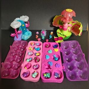 Hatchimals Colleggtibles Lot - 2 Pink Cases 32 Mixed Figures & 2 Playsets